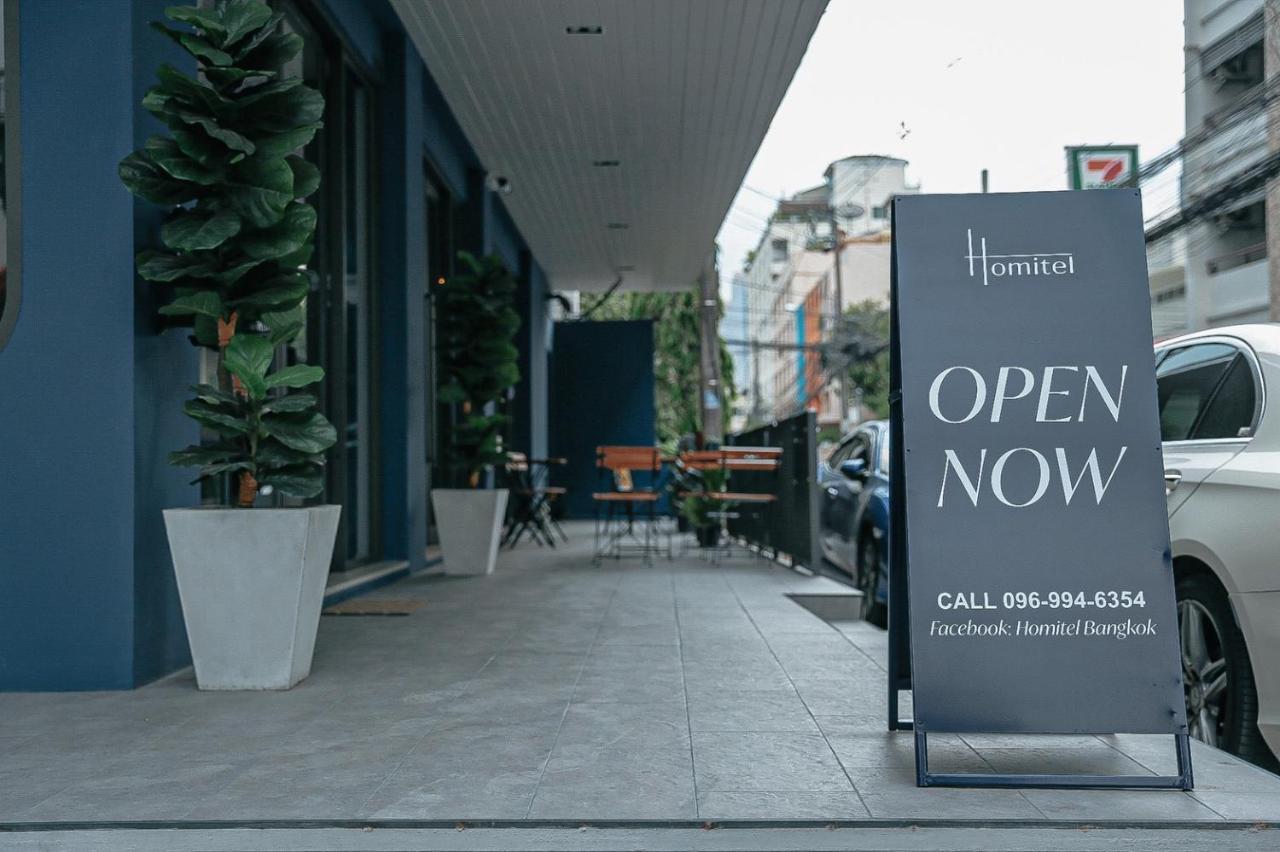 Homitel Bangkok Hotel Exterior photo
